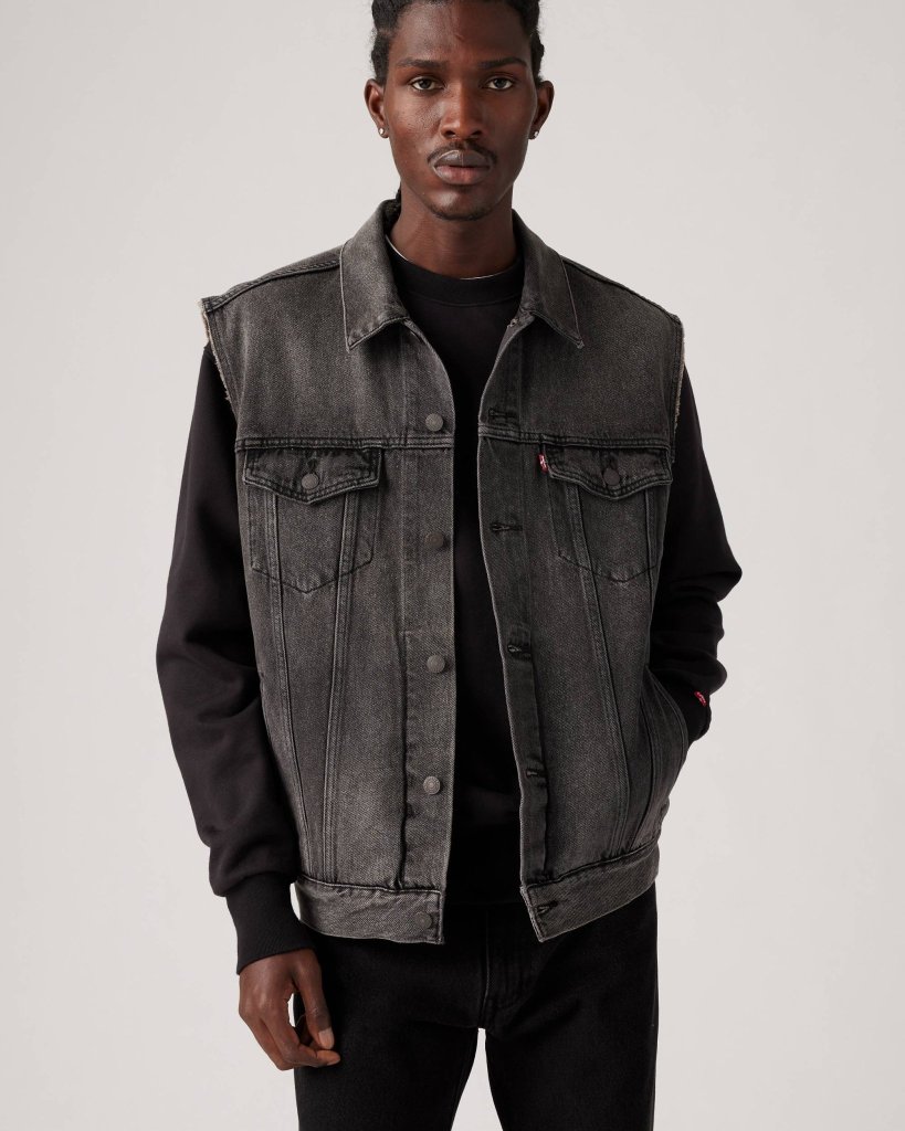 LEVI'S® LEVI'S RELAXED TRUCKER VEST - NIGHT OWL