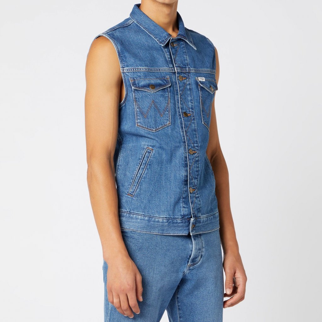 WRANGLER®TRUCKER VEST -BORA BLUE