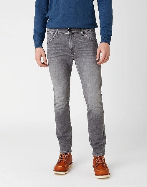 WRANGLER®SLIM TAPERED LARSTON-SILKY GREY