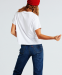 levis-r-damske-graphic-varsity-tee-3408.png